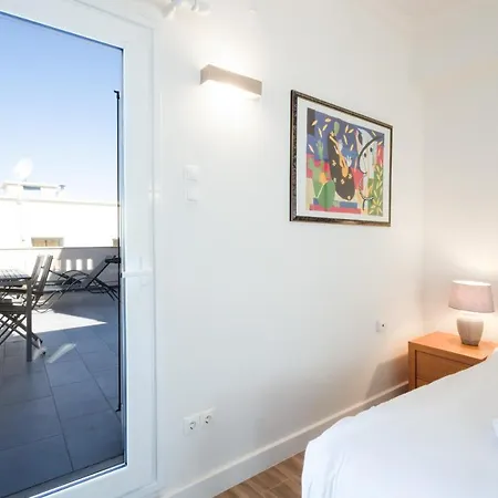 Downtown Cocoon With Roof Deck Apartment