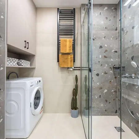 Ano Patisia Station Apartment