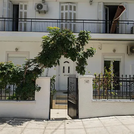 Apartment 3br Riviera Alimos