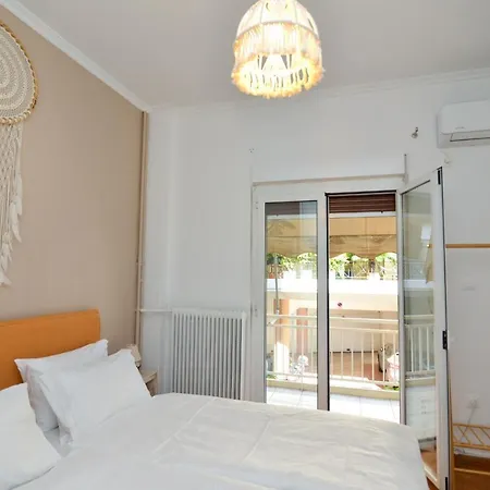 Appartement Stylish Next To Acropolis, Metro Stop Fix