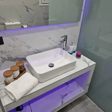 Apartment Luxury In Attiki *