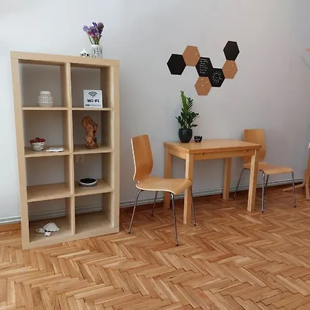 Apartment Christina-anna Athens: Center Near Acropolis And National Gardens Athens