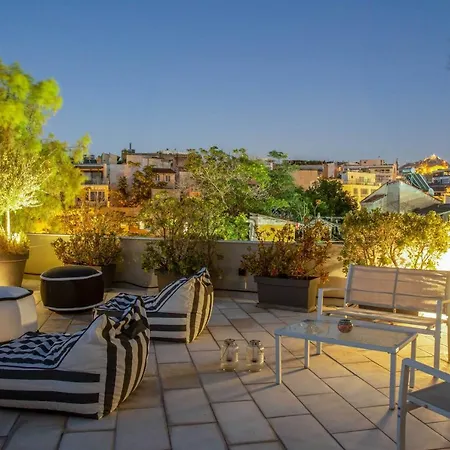 85 Sqm In The Heart Of Rooftop Deck Athens
