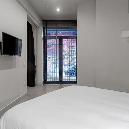 85 Sqm In The Heart Of Rooftop Deck Athens