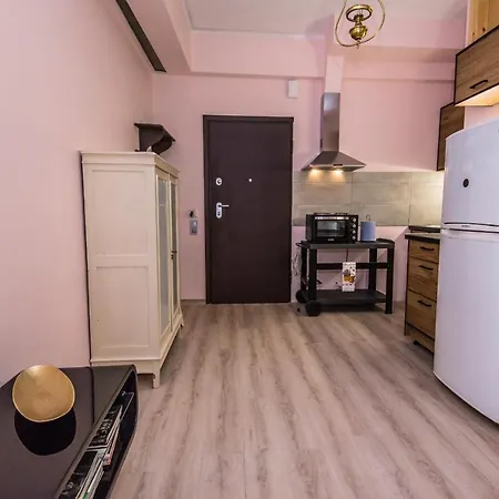Charm Apartment