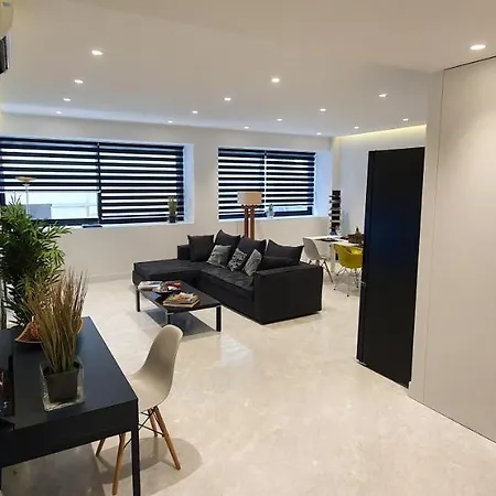 Stylish In Kolonaki Apartment *