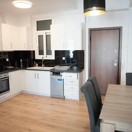 Cozy Flat 5min To Subway Station