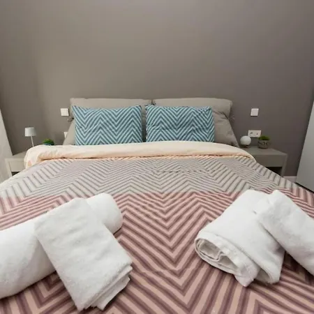 Apartment Brand-new Flat With A View Athens