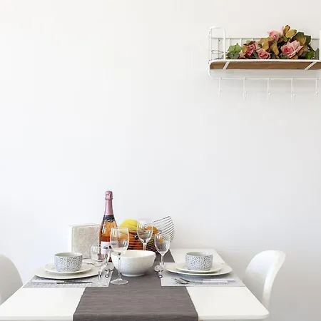 Fedias Luxury Flat Psyrri Square Atenas