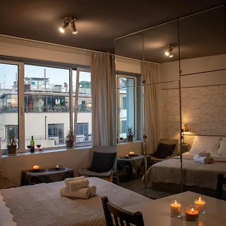 Acroview Right In The Center Apartment *