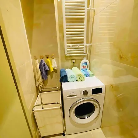520 爱琴海公寓: 欧式风格电梯房近地铁 Apartment