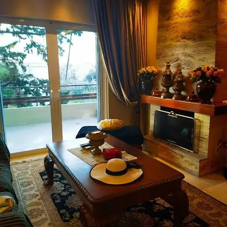 520 爱琴海公寓: 欧式风格电梯房近地铁 Apartment Athens
