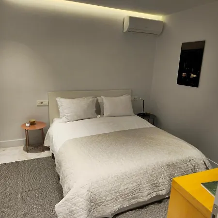 Stylish In Kolonaki Apartment