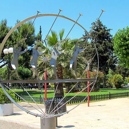 Stylish Next To The And Port * Αθήνα