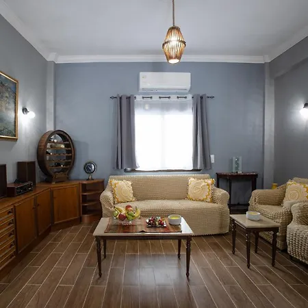 Danai House Apartment *