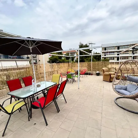Apartment 3br Riviera Alimos Athens