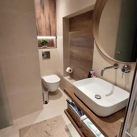 The Loft Apartment *