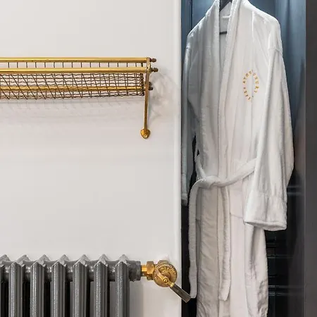 2 Mazi Apartment