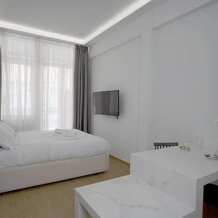 Apartment Tip - *