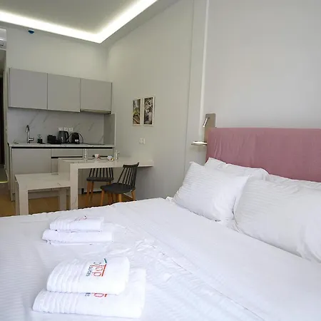 Apartment Tip - *