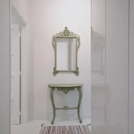Apartment Ebullience - Stylish & Chic *