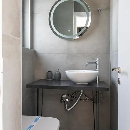 Olvia 3* Athens