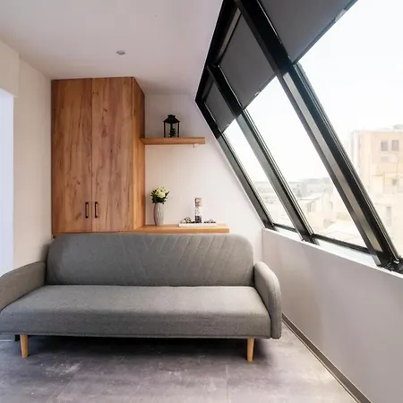 Olvia 3* Athens
