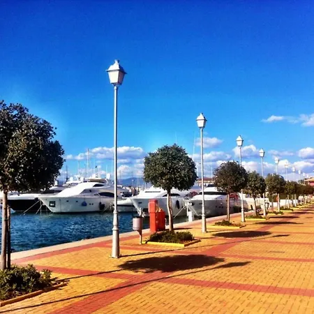 Seaside By Flisvos Marina * Athens