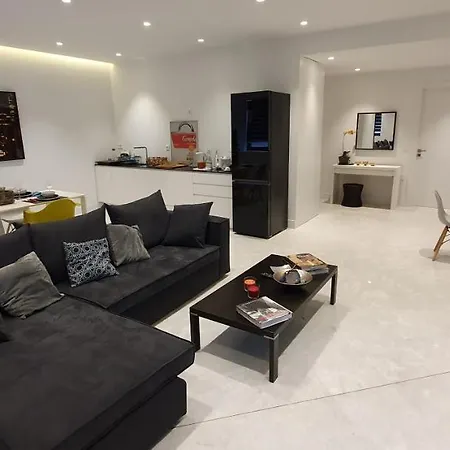 Stylish In Kolonaki Apartment *