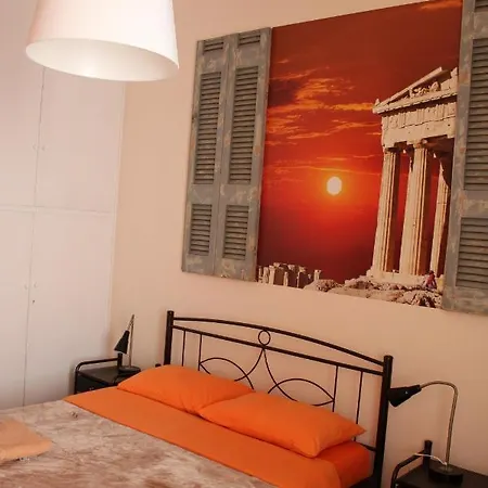 Petaluda House 1 Nocleg ze śniadaniem