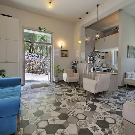 Dryades & Orion Hotel Athene