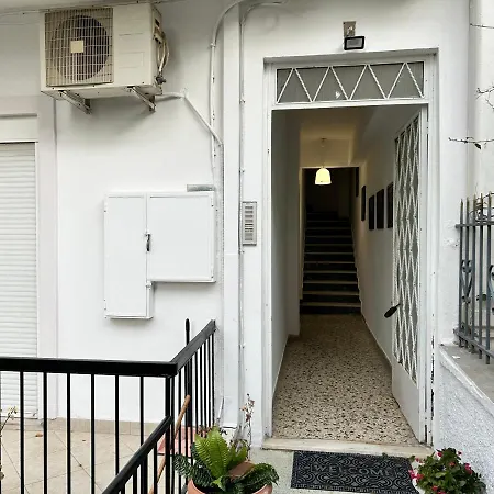 3br Riviera Alimos Apartment Athens