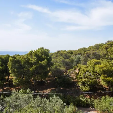 Seaview In Vouliagmeni