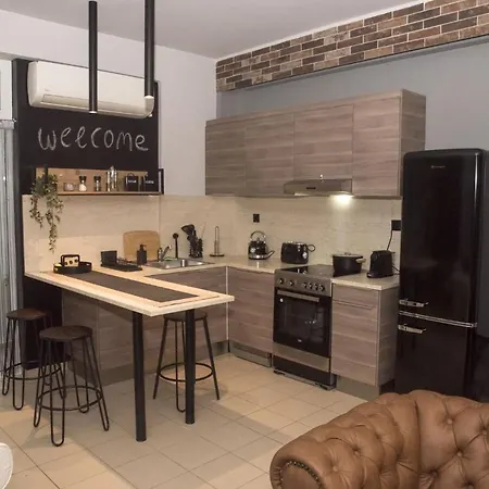 Friends Luxury In Marousi Apartment