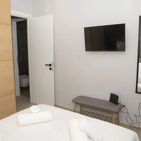 Friends Luxury In Marousi Athens