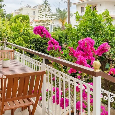 Apartment Spacious 2 Bedroom At Glifada *
