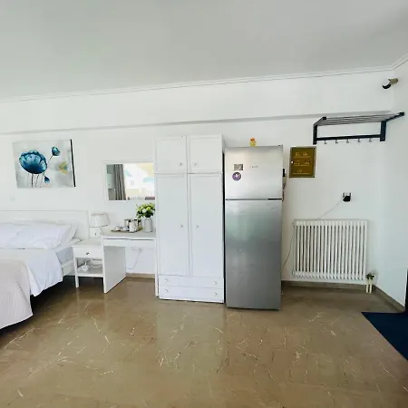 Floor Athens