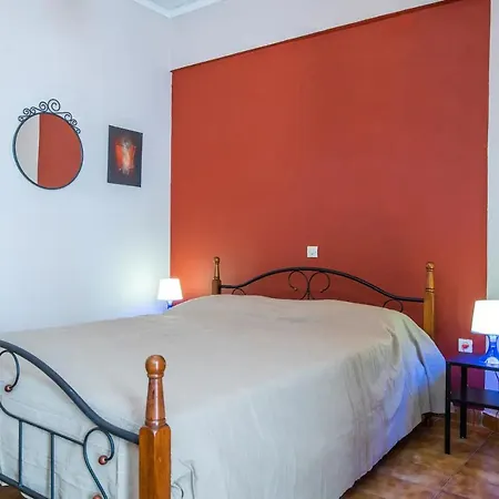 Sunny Apartment Athens