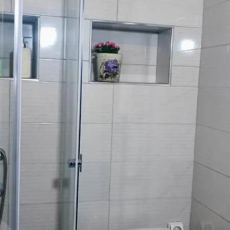 Apartment Pnoe D'athenes *