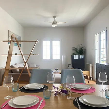 Apartment Faliro Comfort 10 Mins Walking To The *