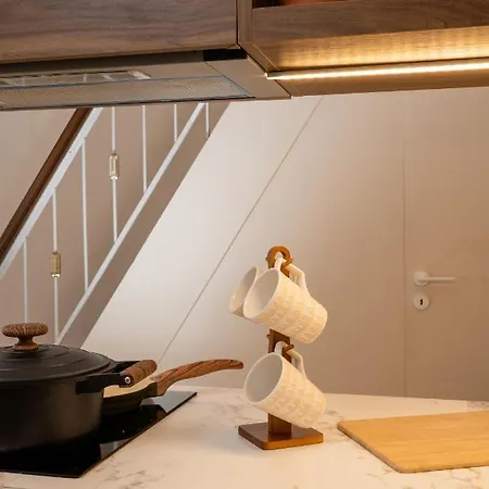 Olvar Penthouse Apartment Athens