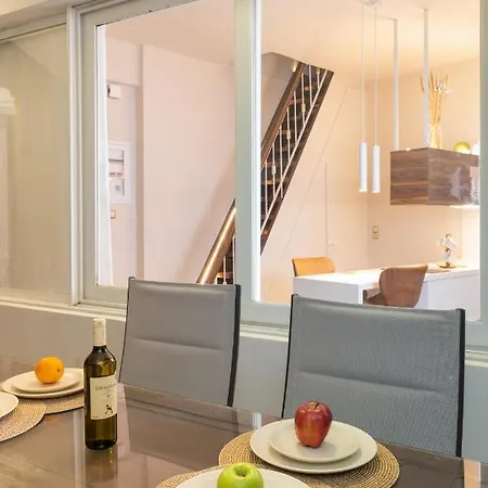 Olvar Penthouse * Athens