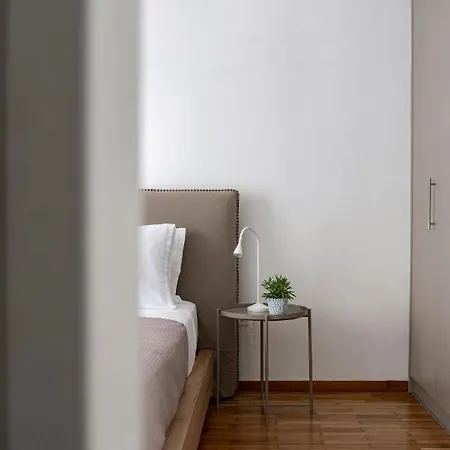 The Black Marble - Sea View, 2br, 2ba By Bnc Apartment Athens