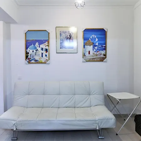 Neighbourhood In Near Metro Station & Hospitals * Athens