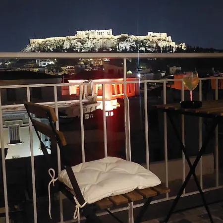 Apartment Luxury Overlooking The Citadel Of Tsakas *
