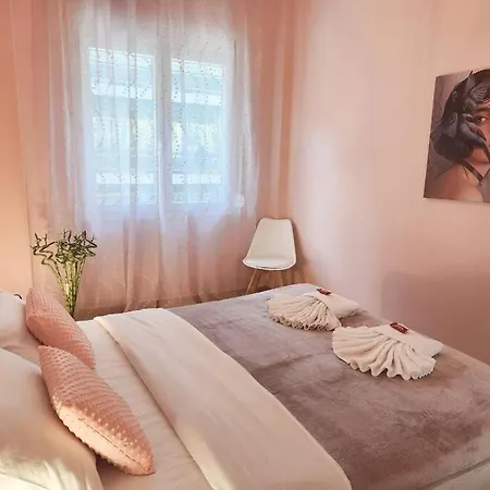 Kallithea's Heart Greendom Apartment