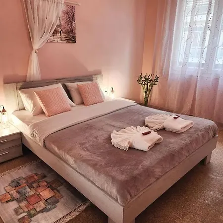 Kallithea's Heart Greendom Apartment