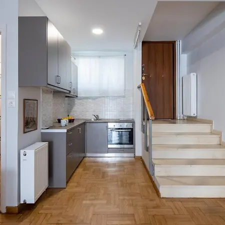 Newly Renovated, Quiet & In Kolonaki Athens