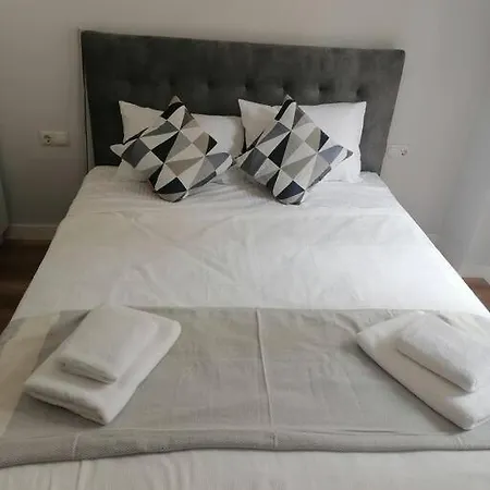 Apartment σπιτι ιδανικο για 4 ατομα στον αγ. νικολαο αττικησ Athens