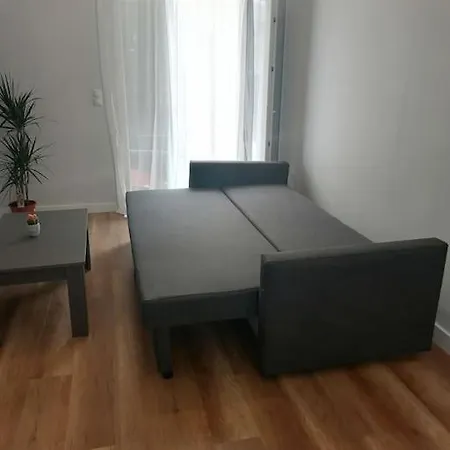 Apartment σπιτι ιδανικο για 4 ατομα στον αγ. νικολαο αττικησ